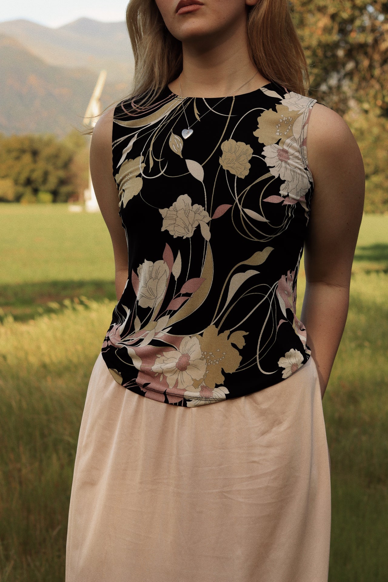 The Lily Top